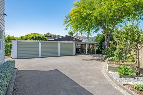 Photo of property in 8 Saint Andrews Grove, Boulcott, Lower Hutt, 5010