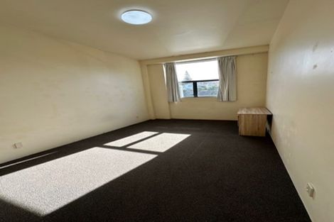 Photo of property in 4 Torrens Terrace, Mount Cook, Wellington, 6011