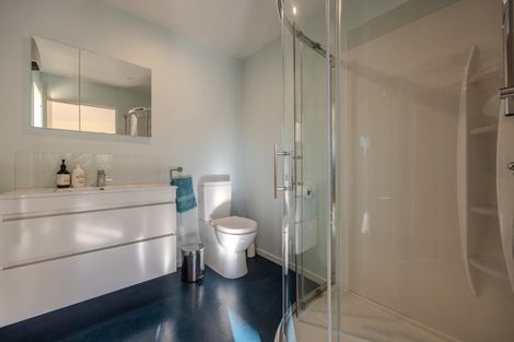 Photo of property in 8 Kennedy Crescent, Wanaka, 9305