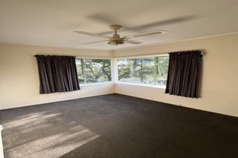 Photo of property in 70 Whitford Road, Botany Downs, Auckland, 2014