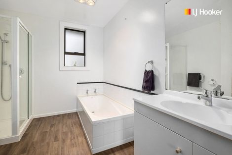 Photo of property in 52 Nairn Street, Kaikorai, Dunedin, 9010