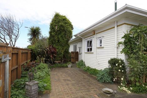 Photo of property in 510 Alexandra Street, Hastings, 4122