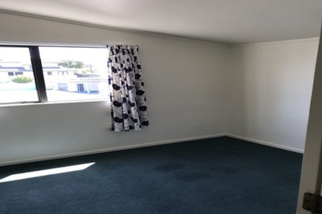 Photo of property in 123 Mokoia Road, Birkenhead, Auckland, 0626