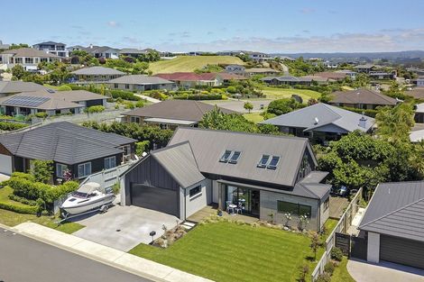 Photo of property in 75 Bert Wall Drive, Omokoroa, 3114