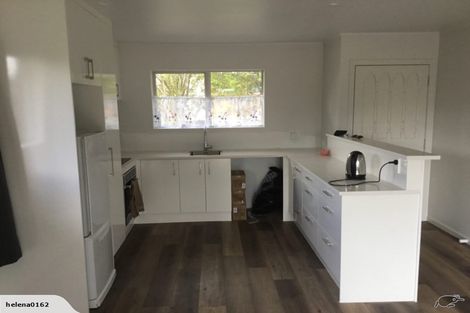 Photo of property in 1/36 Blacklock Avenue, Henderson, Auckland, 0612