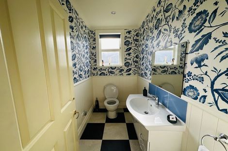 Photo of property in 50 Tees Street, South Hill, Oamaru, 9400