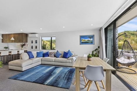 Photo of property in 43 Holystone Road, Whitby, Porirua, 5024