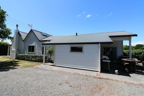 Photo of property in 3330 State Highway 2, Clareville, Carterton, 5713