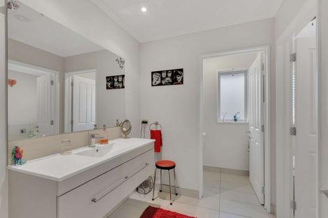 Photo of property in 15 Sutherland Drive, Kaiapoi, 7630