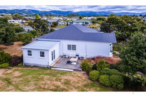 Photo of property in 43 Rhodes Street, Waimate, 7924