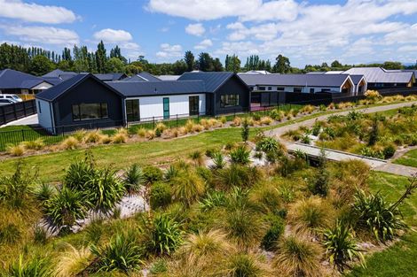 Photo of property in 23 Angus Place, Rangiora, 7400