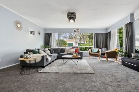 Photo of property in 8 Cedar Street, Maungaraki, Lower Hutt, 5010