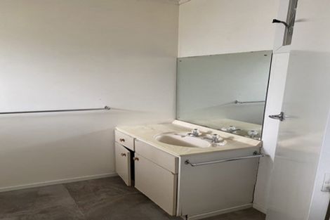 Photo of property in 1 Marnane Terrace, St Andrews, Hamilton, 3200