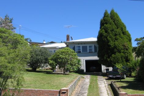Photo of property in 4 Aorangi Place, Birkenhead, Auckland, 0626