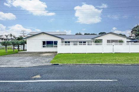 Photo of property in 52 Te Ngaio Road, Mount Maunganui, 3116