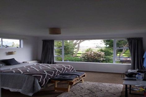 Photo of property in 293 Boord Crescent, Kumeu, 0891