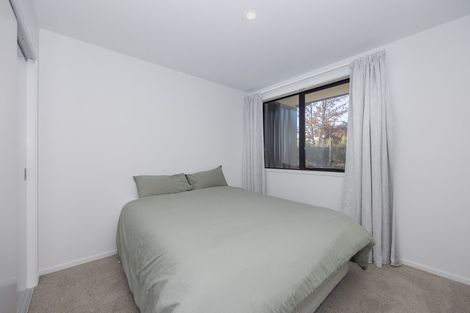 Photo of property in 10 Cleland Close, Wanaka, 9382