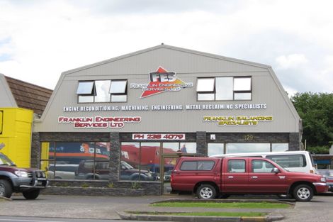 Photo of property in 160 Kitchener Road, Pukekohe, 2120