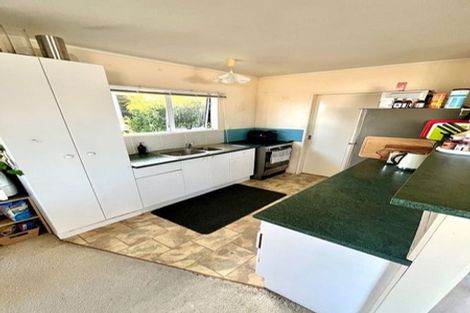 Photo of property in 15a Heathglen Place, Bayview, Auckland, 0629