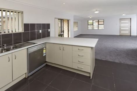 Photo of property in 16 Lili Road, Tuakau, 2121