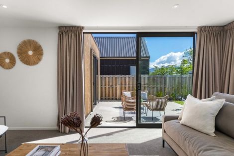Photo of property in 31 Dewar Street, Lake Hayes, Queenstown, 9304