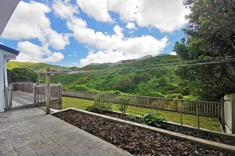 Photo of property in 26 Amesbury Drive, Churton Park, Wellington, 6037