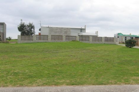 Photo of property in 116 Puka Crescent, Matarangi, Whitianga, 3592