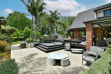 Photo of property in 155 Taupaki Road, Taupaki, Henderson, 0782