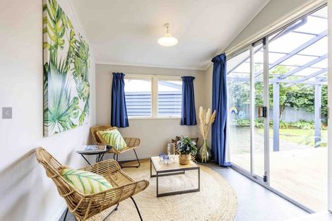 Photo of property in 10 Weathers Place, Taradale, Napier, 4112