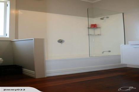 Photo of property in 121 Vigor Brown Street, Napier South, Napier, 4110