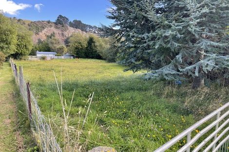 Photo of property in 75 Driver Street, Long Beach, Port Chalmers, 9081