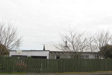 Photo of property in 12 Simons Street, Moturoa, New Plymouth, 4310