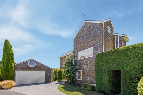 Photo of property in 18 Godley Drive, Scarborough, Christchurch, 8081