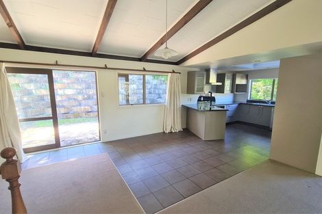 Photo of property in 113 Poplar Grove, Whalers Gate, New Plymouth, 4310