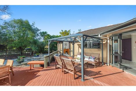 Photo of property in 6 Raukawa Grove, Waiuku, 2123