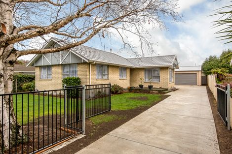 Photo of property in 43 Trevor Street, Hornby, Christchurch, 8042