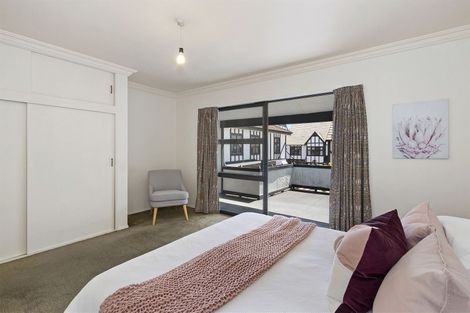 Photo of property in 9 Holly Road, Merivale, Christchurch, 8014