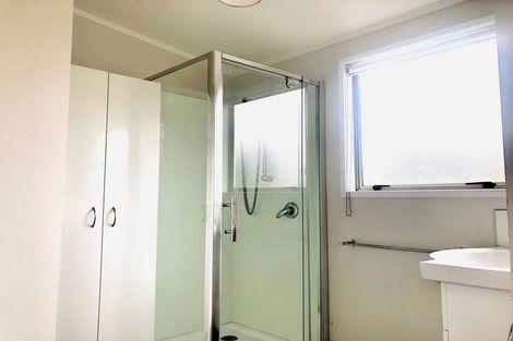 Photo of property in 41 Rathgar Road, Henderson, Auckland, 0610