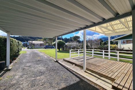 Photo of property in 36 Watt Street, Coromandel, 3506