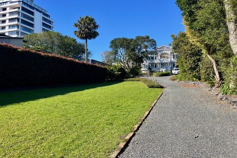 Photo of property in 55 Stanley Point Road, Stanley Point, Auckland, 0624