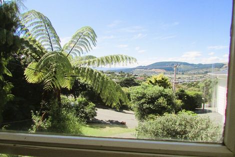 Photo of property in 22 Chester Road, Tawa, Wellington, 5028