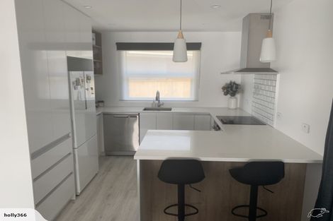 Photo of property in 3b Christian Place, Awapuni, Palmerston North, 4412