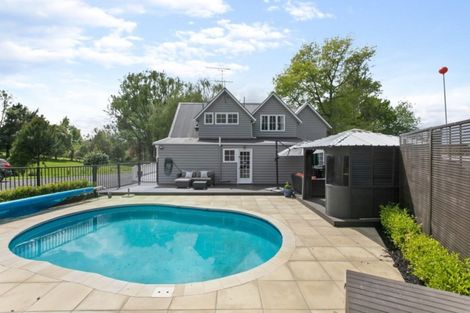 Photo of property in 18 Woodlyn Drive, Karaka, Drury, 2578