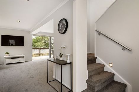 Photo of property in 116a Forrest Hill Road, Forrest Hill, Auckland, 0620