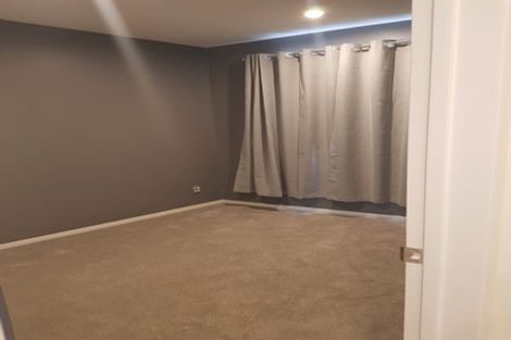 Photo of property in 16 Black Shed Road, Flat Bush, Auckland, 2019