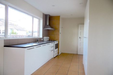 Photo of property in 15 Ballantyne Avenue, Upper Riccarton, Christchurch, 8041