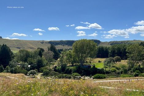 Photo of property in 16 Olsen Place, Kinloch, 3385