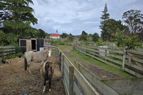 Photo of property in 102 Putiki Drive, Putiki, Whanganui, 4500