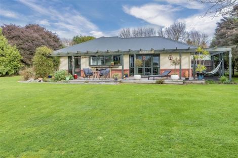 Photo of property in 10 Clifford Close, Levin, 5510