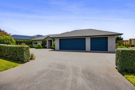 Photo of property in 3 Larlin Heights, Hawera, 4675